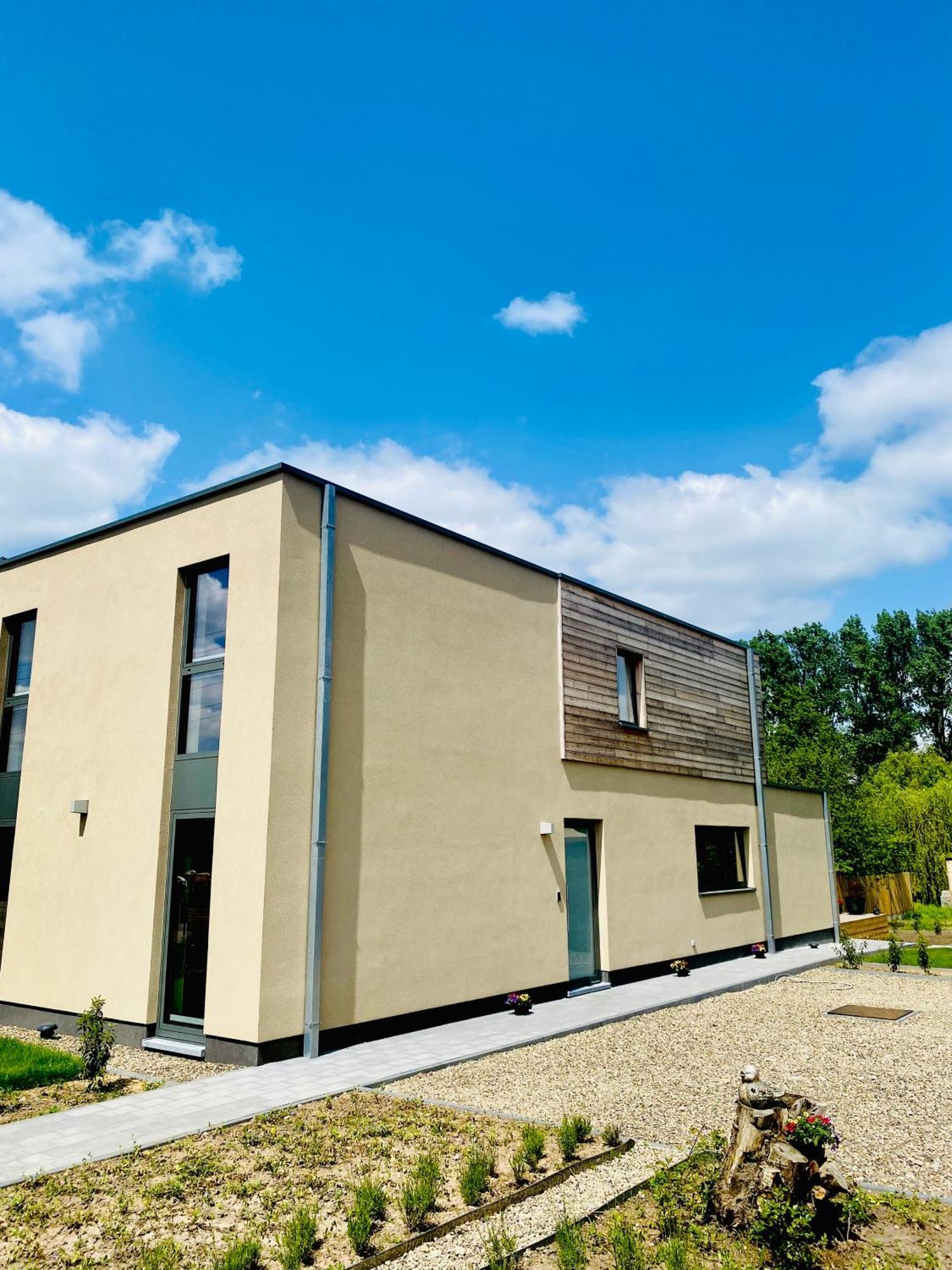 Inova Guesthouse Hasselt Kültér fotó